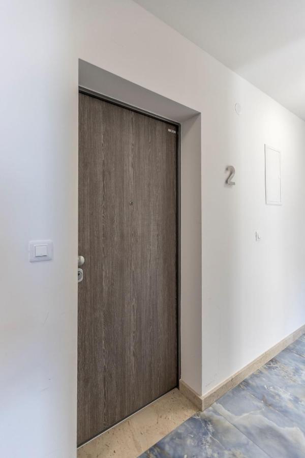 Leilighet Apartman Lukiana*** *