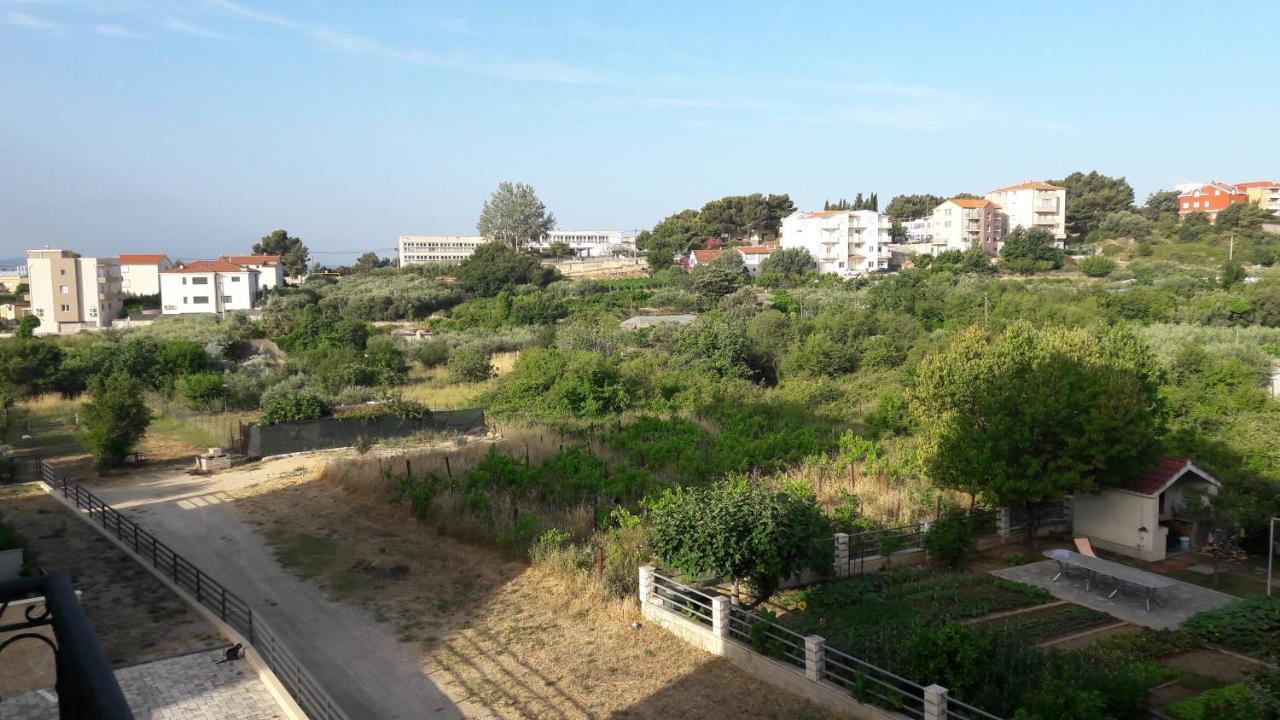 Leilighet Apartman Lukiana***